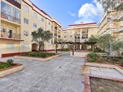 Zome Portugal T2 em condomínio privado com garagem |...