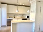 Zome Portugal T2 Renovado com Garagem no Pinheiro Manso,...