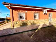 ZONA BARQUERA CASA CON PISCINA, NO HIPOTECABLE