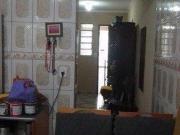 Zona leste Jardim Moreno: Vende se sobrado com 2...