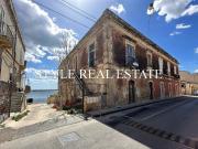 ZONA RIVIERA DIONISIO INDIPENDENTE CON GARAGE E TERRAZZO