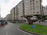 ZONA ROSALÍA DE CASTRO, ESTUDIO AMPLIO AMUEBLADO