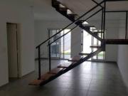 Zona Valle Escondido! Nvo Urca Excelente Duplex de 3...