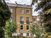 Zone 2, 2 double Bed, 3 tube stations