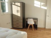 Zone 2 Refurbished Spacious Studio Incl Bills