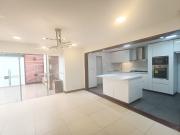 ZS 1195 Casa en venta, Alhambra