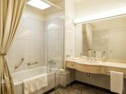 Zu Verkaufen 1 Schlafzimmer Wohnung Köln Deutschland...