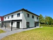 Zu Verkaufen 6 Schlafzimmer Haus Neubrandenburg...