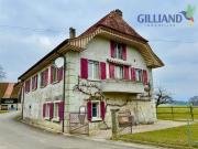 Zu verkaufen Dorfhaus mit Nebengebäude zum Renovieren