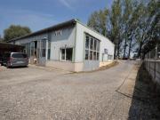 Zum Verkauf in Avenches Industriegebäude für Handwerker...