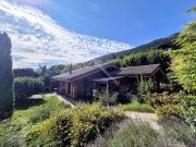 Zum Verkauf – Südlich ausgerichtete Hütte in Binii, 1965...