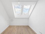 ZUM VERLIEBEN: EIN DACHGESCHOSS TRAUM MIT BALKON –...