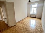 Zwei Balkone, drei Zimmer: Exquisite Wohnung im Zentrum...