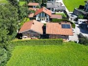 zwei Blockhäuser Ferienhäuser, Einfamilienhäuser im...