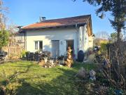 Zwei Einfamilienhäuser auf einem Grundstück in ruhiger...