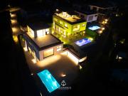 Zwei exklusive Villen Ein Immobilienpaket der Extraklasse