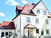 Zwei Generationen, ein Zuhause. Einzigartiges...