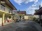 Zwei separate Wohneinheiten unter einem Dach –...