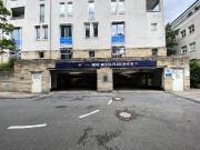 Zwei Tiefgaragenstellplätze in zentraler Lage im...