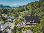 Zwei Welten Zwischen Großstadt und Bergidyll Zwei Welten Zwischen Großstadt und Bergidyll