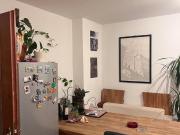 Zwei Zimmer in 4er WG frei