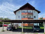 Zwei Zimmer Wohnung mit Balkon und Carport