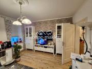 Zwei Zimmer Wohnung mit EBK in saniertem Altbau in...