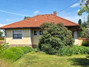 Mehrfamilienhaus in Kleinhain zwei separate Eingänge... Mehrfamilienhaus in Kleinhain zwei separate Eingänge...