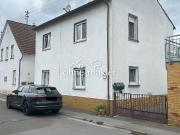 Zweifamilienhaus in ruhiger Lage Zweifamilienhaus in ruhiger Lage