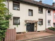 Zweifamilienhaus mit 210 m² Wohnfläche, Wintergärten,...