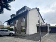 Zweifamilienhaus mit leerer Hauptwohnung in ruhiger Lage...