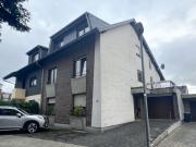 Zweifamilienhaus mit leerer Hauptwohnung in ruhiger Lage...