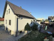 Zweifamilienhaus mit zusätzlichem Baugrundstück & vielen...