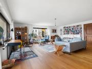 Zweiparteienhaus in Lauteracher Toplage mit fast 1.000m²...