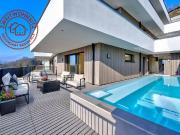 ZWEITWOHNSITZ! Pool Position in Panoramalage