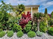 Zwischen Blütenduft und Herzenswärme ein Familiennest...