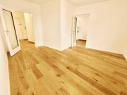 Zwischen urbanem Leben und Natur I Nähe Wasserpark...