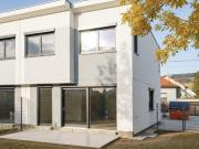 Zwischen Zentrum und Seeschlacht in Langenzersdorf! ca....